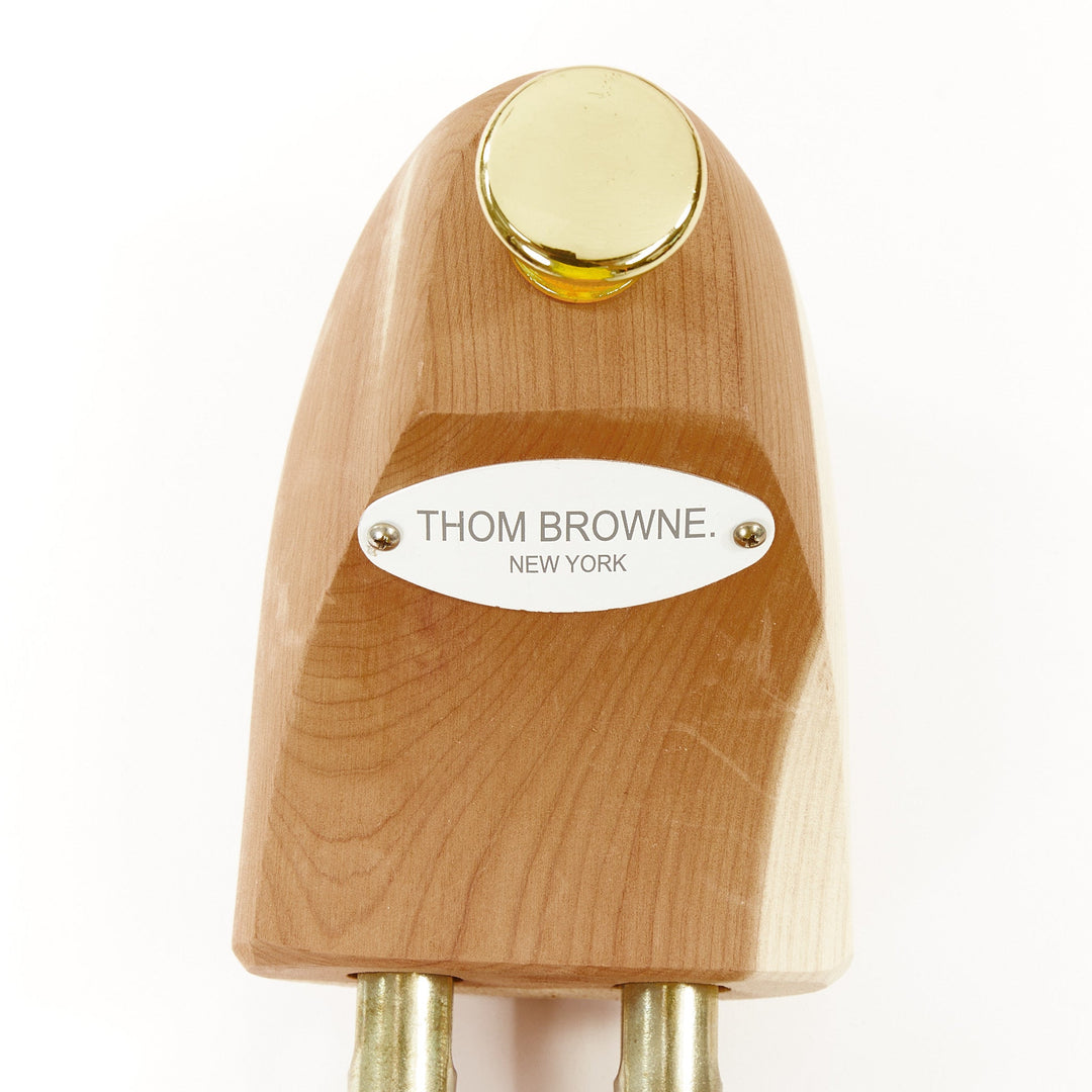 THOM BROWNE brown cedar wood split toe brass knob logo footwear shoe trees M