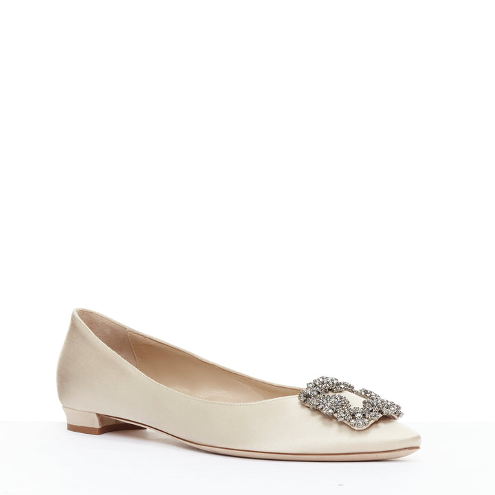 MANOLO BLAHNIK Hangisi beige satin crystal buckle pointy flats EU38.5