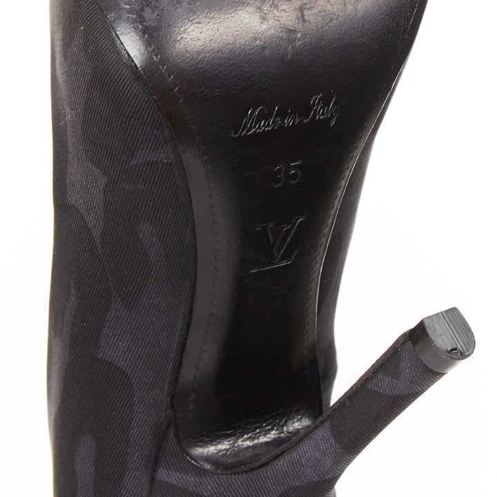 LOUIS VUITTON 2012 Bernice black blue leopard jacquard metal stud pumps EU35 US5
