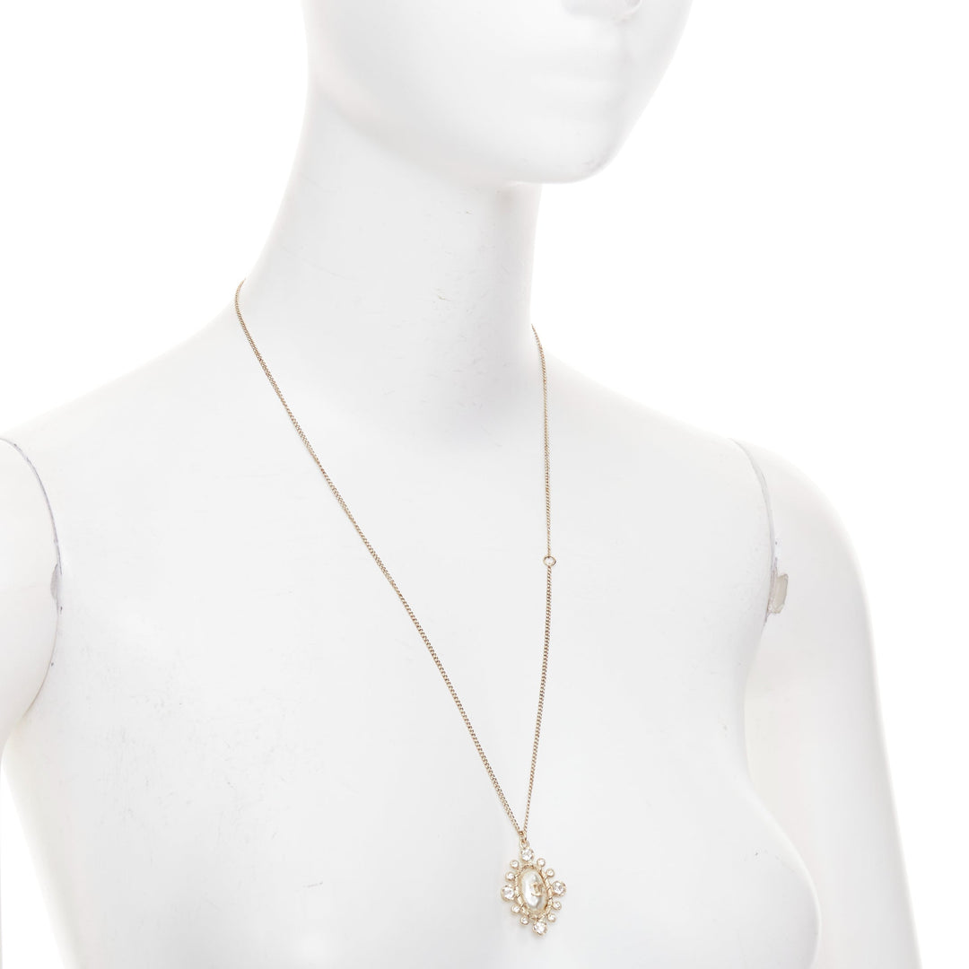 CHANEL 2020 crystal faux pearl pendant CC logo gold chain necklace