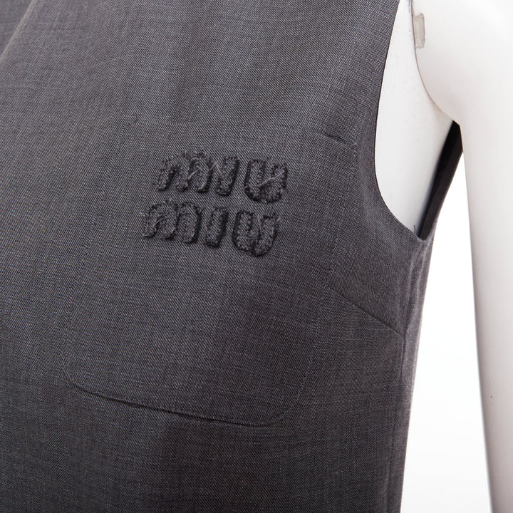 MIU MIU 2022 Runway grey virgin wool Grisaille logo crop top IT36 XXS