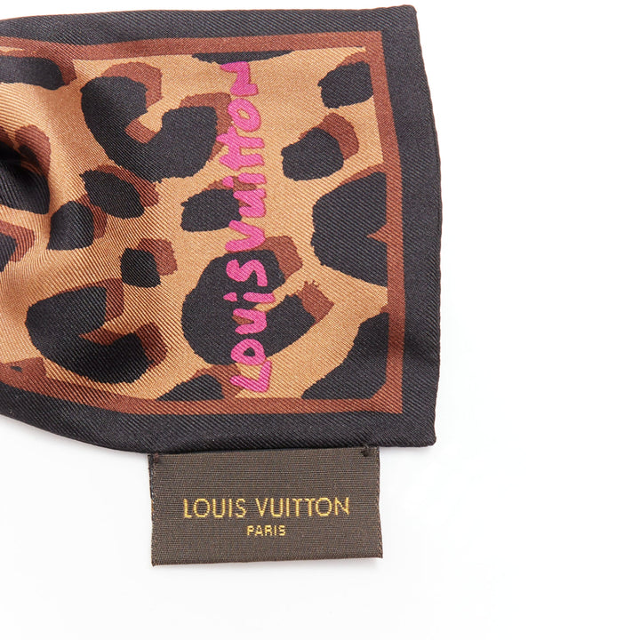 LOUIS VUITTON 2019 Stephen Sprouse black fur brown leopard graffiti collar scarf