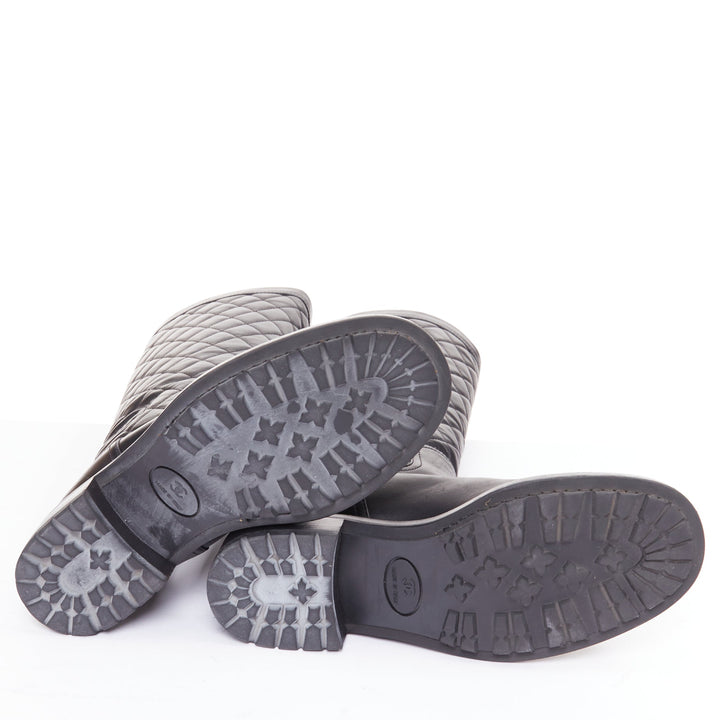 CHANEL black leather quilted CC logo stamp round toe riding boots EU38