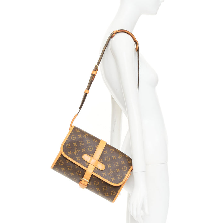 LOUIS VUITTON Marne brown LV monogram honey leather duffle crossbody bag