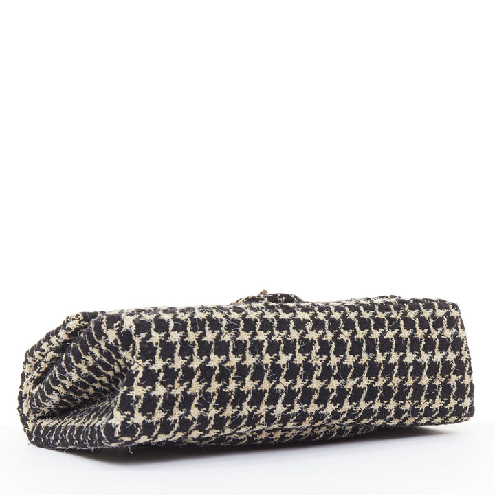 rare CHANEL 2015 Reissue 2.55 Brasserie Gabrielle houndstooth tweed flap bag