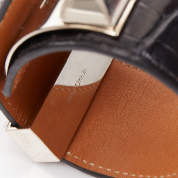 HERMES Collier de Chien CDC black glossy scaled leather palladium cuff bracelet