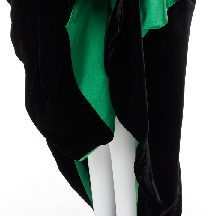 ALEXANDRE VAUTHIER COUTURE AW2020 Runway black velvet green velvet duchess  gown