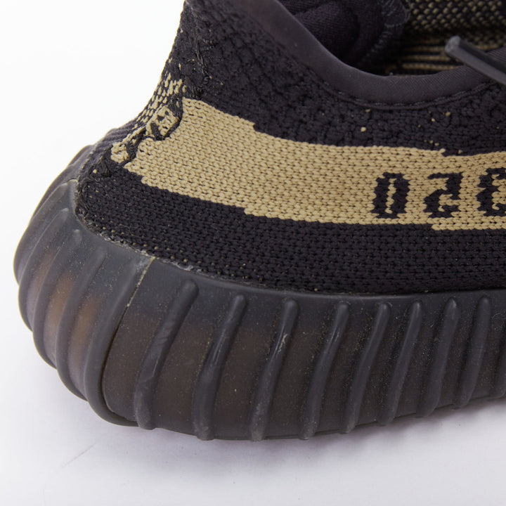 YEEZY ADIDAS Boost 350 V2 black olive green colorblock low top sneakers US4.5