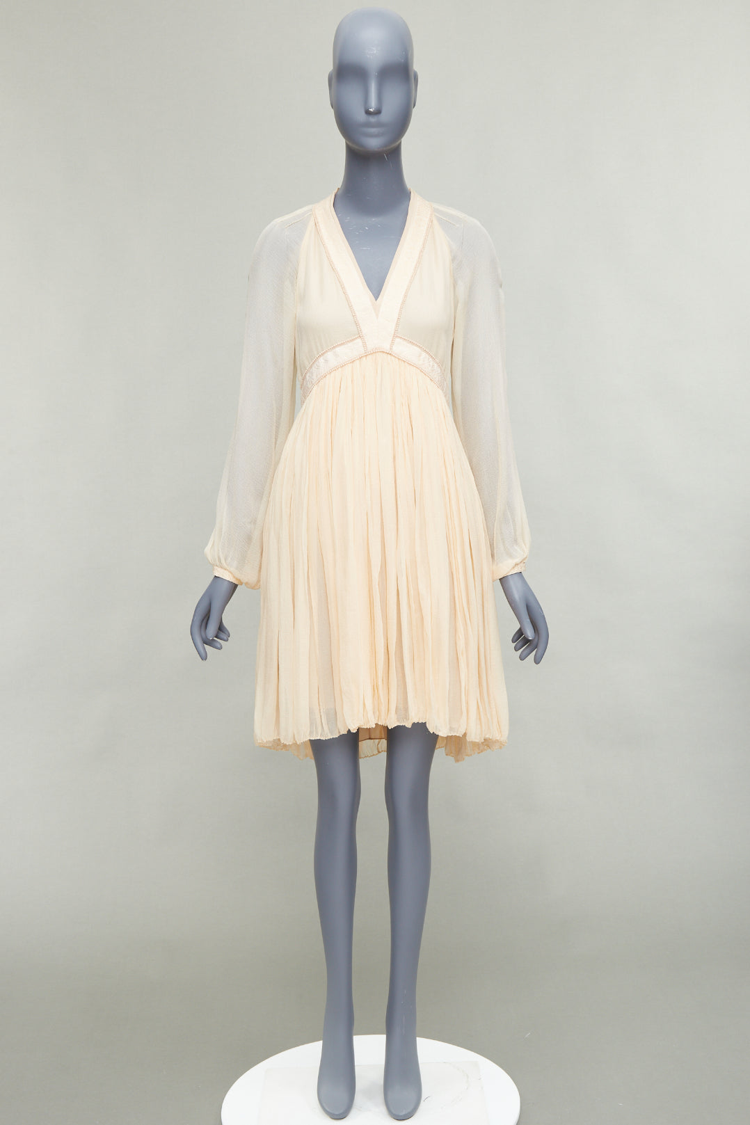 CHLOE 100% pinky beige silk chiffon plunge pleated knee boho dress FR34 XS
