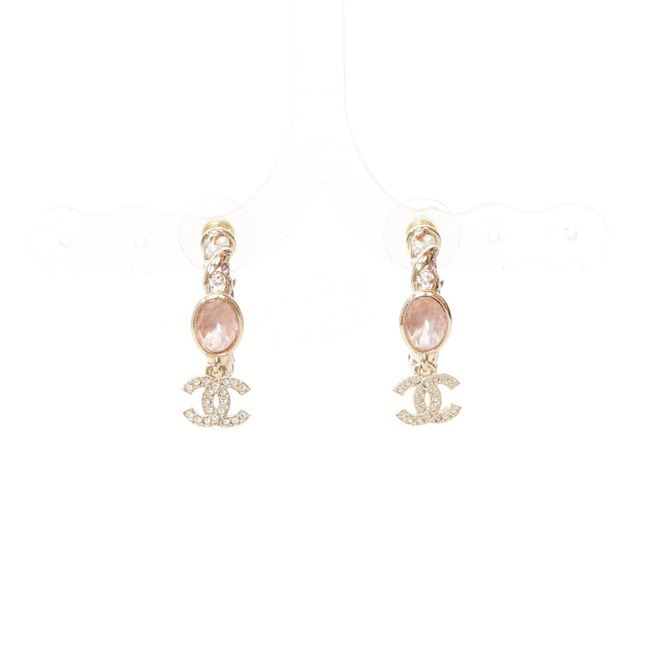 CHANEL 2023 Runway pink stone twisted chain CC crystal rhinestone hoop earrings
