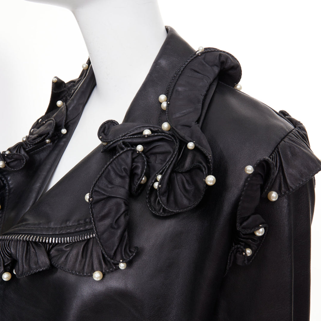 GUCCI 2016 black lambskin leather faux pearl ruffle collar biker jacket IT40 S