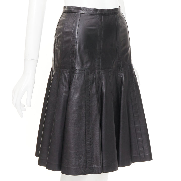 OSCAR DE LA RENTA black genuine leather silk lined fit flare skirt US0 XS