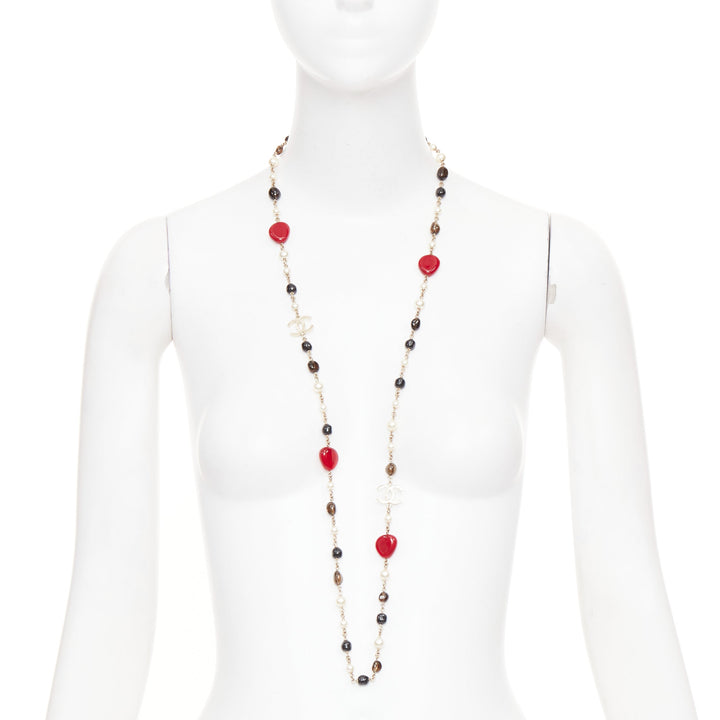 CHANEL A14C red black resin faux pearl CC logo station chain sautoir necklace