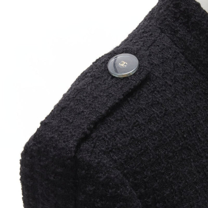 CHANEL 17A Paris Cosmopolite black tweed CC button 4-pocket  belted coat FR44 XL