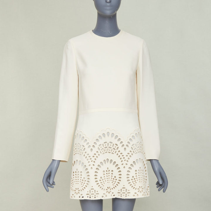 VALENTINO ivory wool silk crepe embroidered anglais shift dress IT40 S