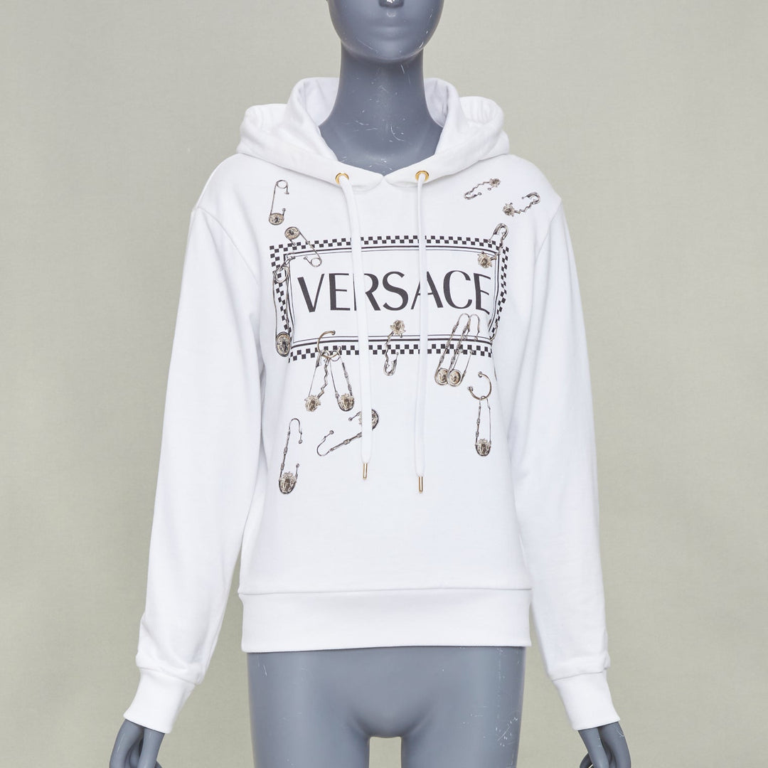 VERSACE 2020 white safety pin 90s vintage logo cotton graphic sweatshirt IT38 XS