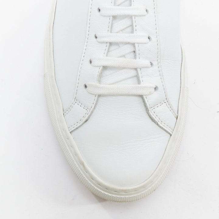 COMMON PROJECT WOMAN white leather gold text sneakers EU35