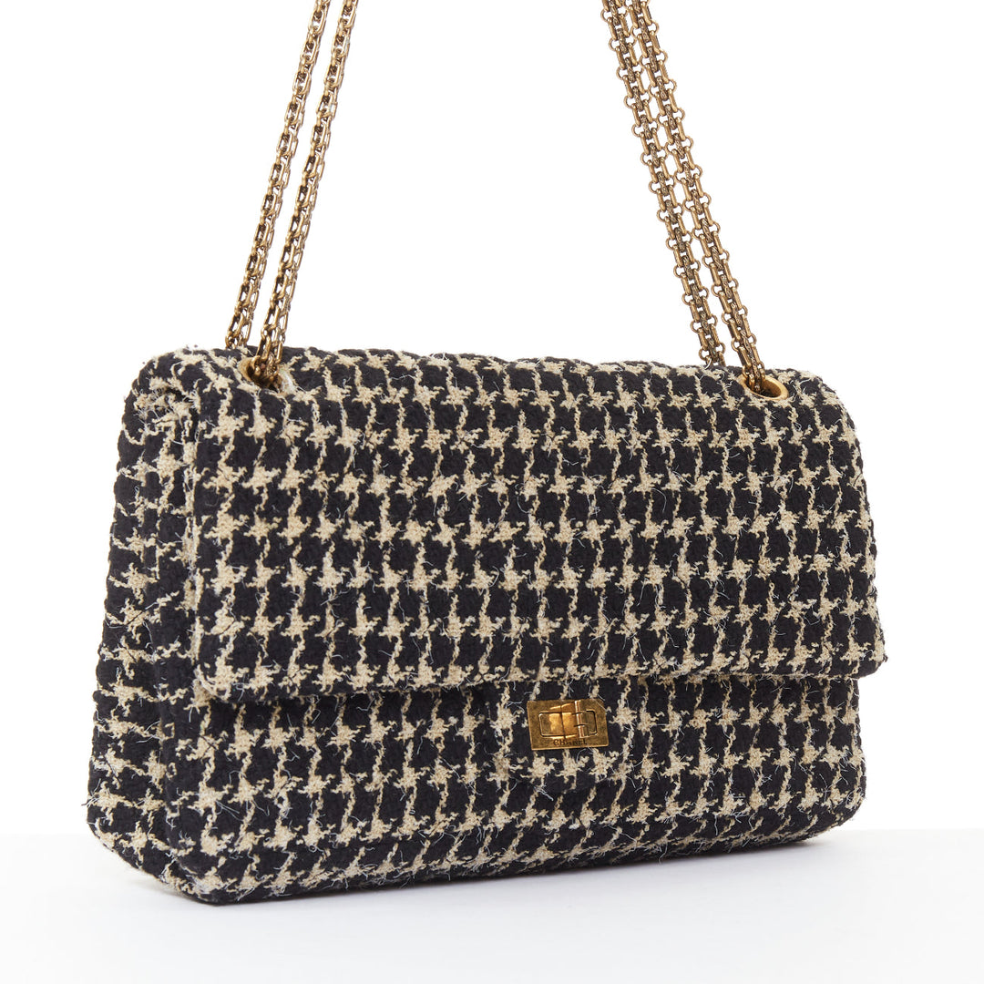 rare CHANEL 2015 Reissue 2.55 Brasserie Gabrielle houndstooth tweed flap bag