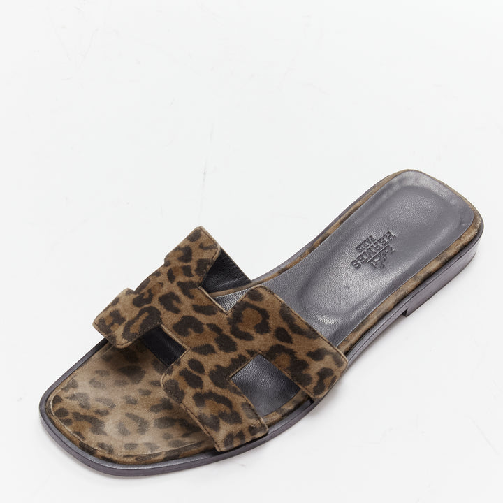 HERMES Oran H logo signature brown leopard print leather sandals EU37