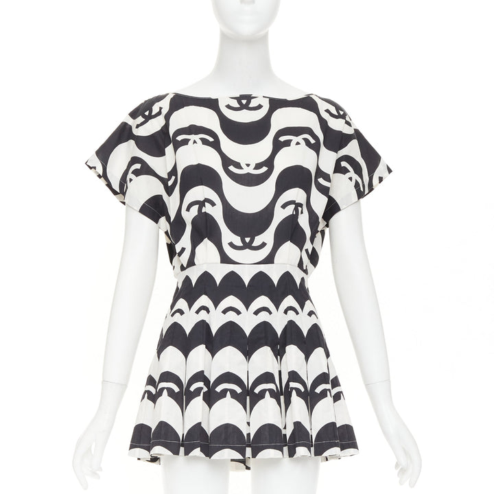 CHANEL 21P Runway black white cc wave print cotton mini romper playsuit FR34 XS