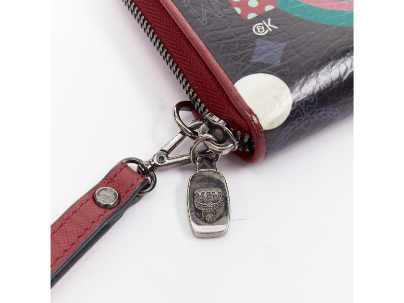 MCM CRAIG KARL 2013 Beyond Snowdome black eye leather zip around long wallet