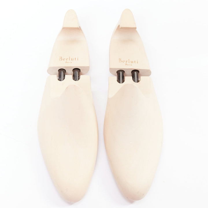 BERLUTI light beige wooden shoe tree pair UK8 EU42