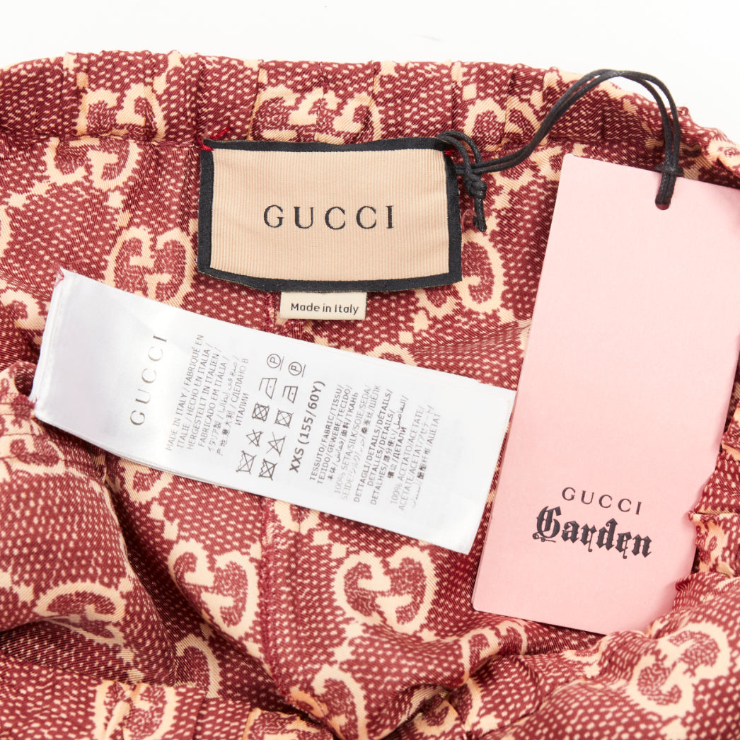 GUCCI red beige silk twill GG Supreme monogram satin trimmed pajama shorts XXS