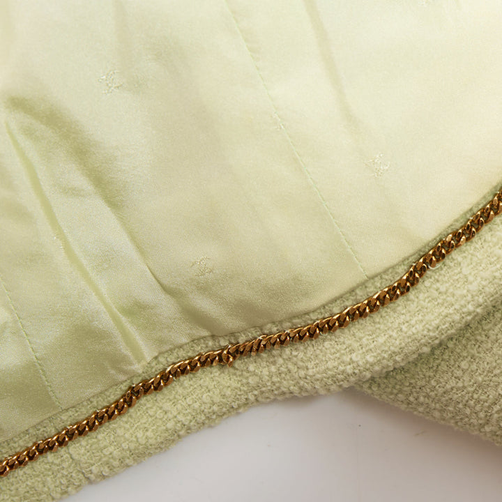 CHANEL 94P Vintage mint green boucle wool chain buttons cropped jacket FR42 XL