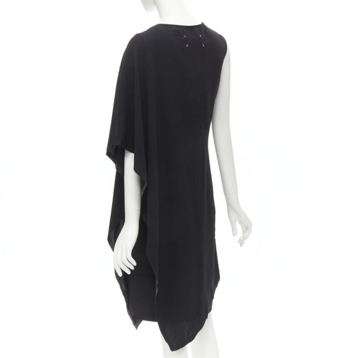 MAISON MARGIELA 2013 black polyester V-neck asymmetric bonded cape dress IT40 S