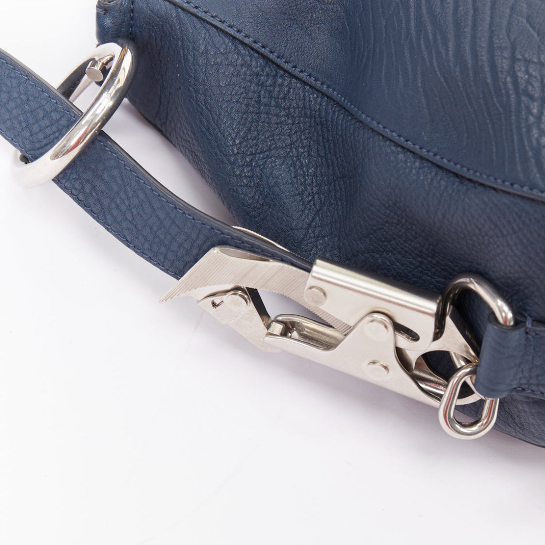 BURBERRY 2023 Knight Medium navy blue calfskin mechanical hardware shoulder bag