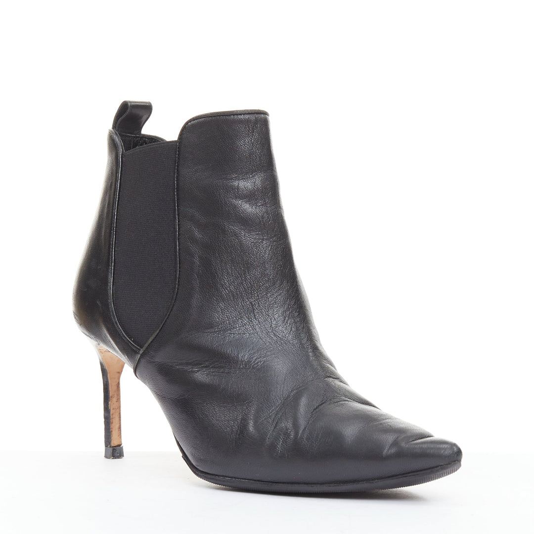 MANOLO BLAHNIK black leather pointy toe ankle boot heels EU39.5