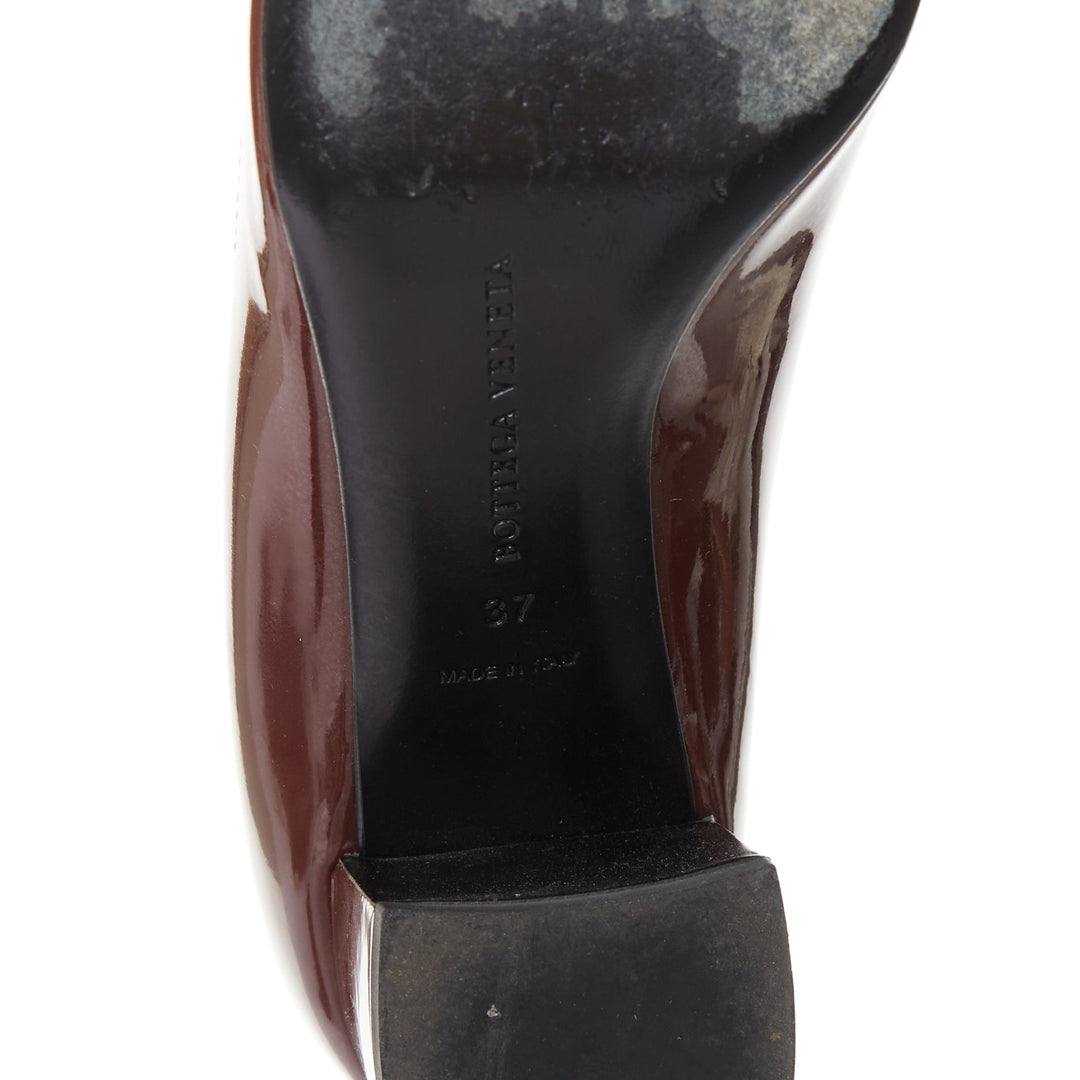 BOTTEGA VENETA burgundy patent leather intrecciato square toe block pumps EU37