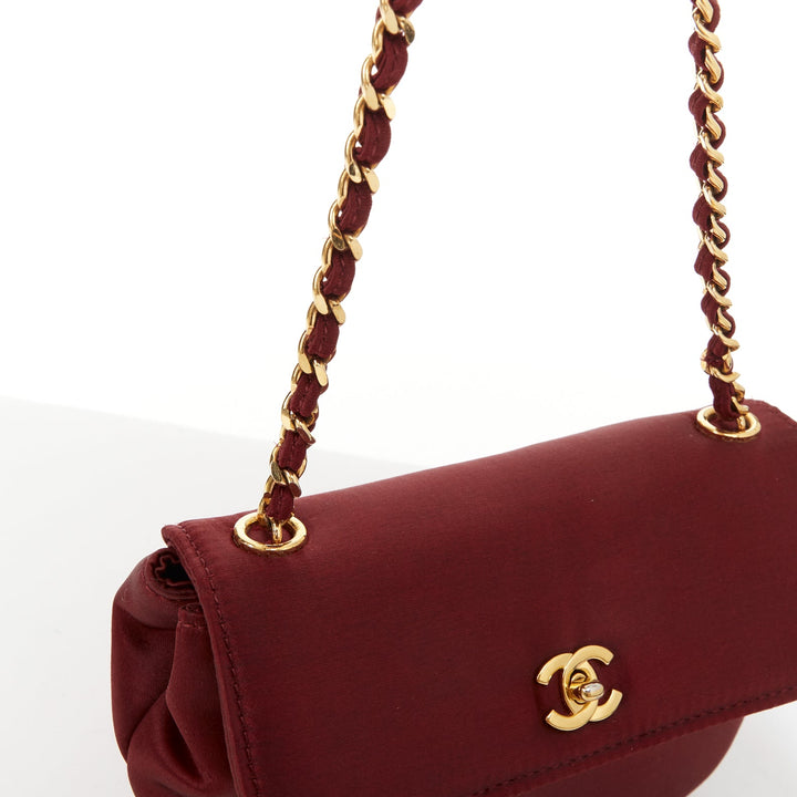 CHANEL 1990 Vintage burgundy satin envelope CC turnlock chain shoulder bag
