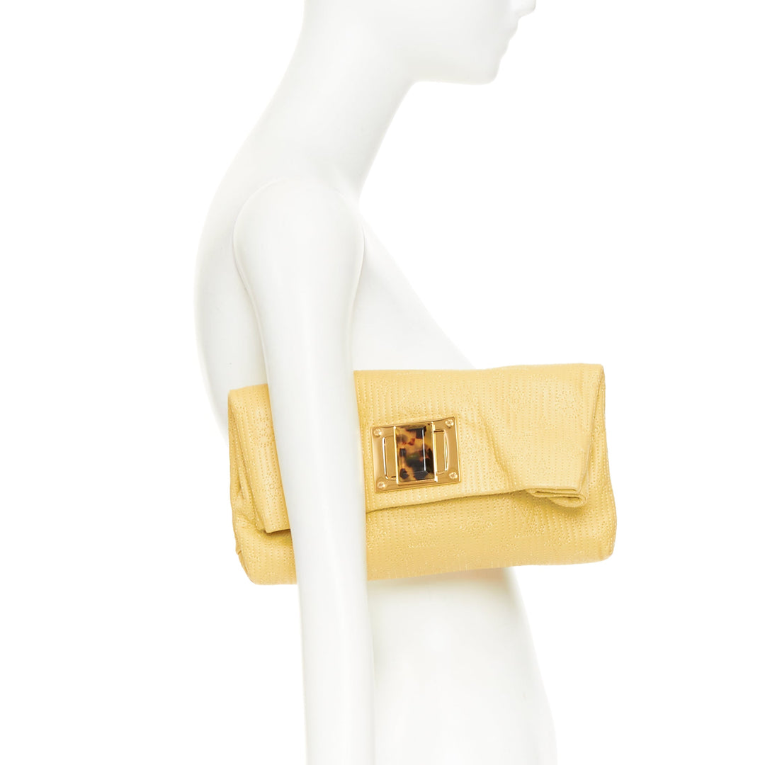 LOUIS VUITTON 2011 jaune Monogram Cuir Pochette Altair quilted leather clutch