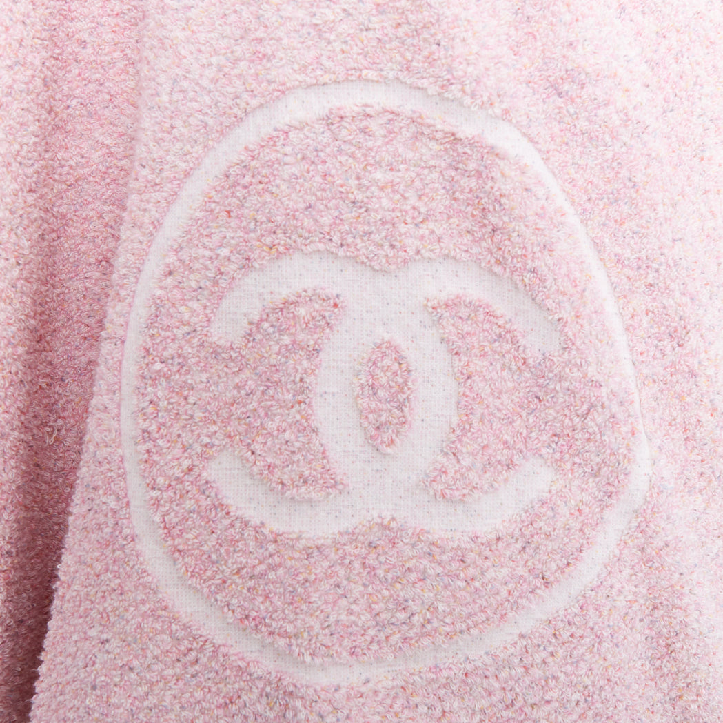 CHANEL Vintage Cruise pink cotton boucle white CC logo fringe trim beach towel