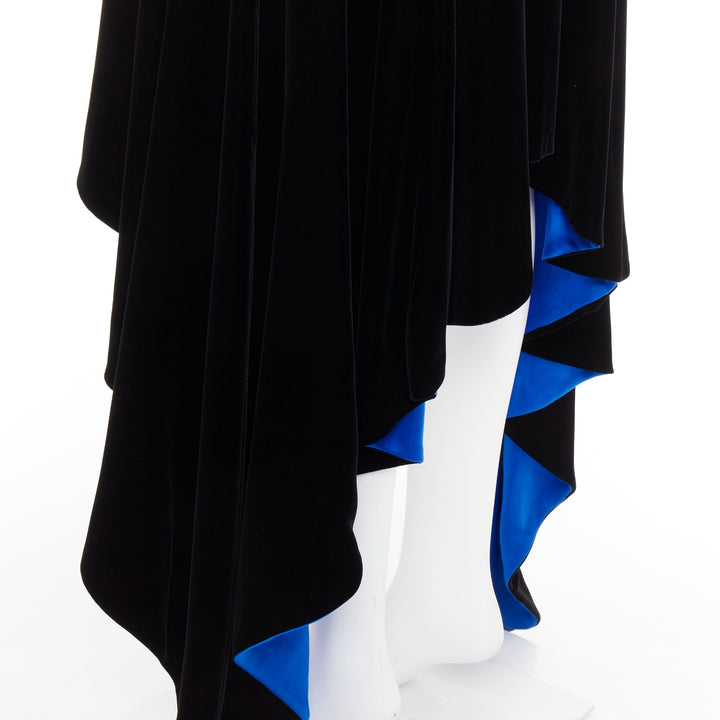 ALEXANDRE VAUTHIER COUTURE AW2022 Runway black velvet blue symmetric slip dress