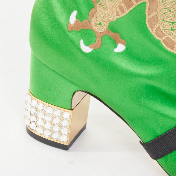 rare GUCCI 2017 Runway Caspar green satin dragon embroidered boot heels EU39