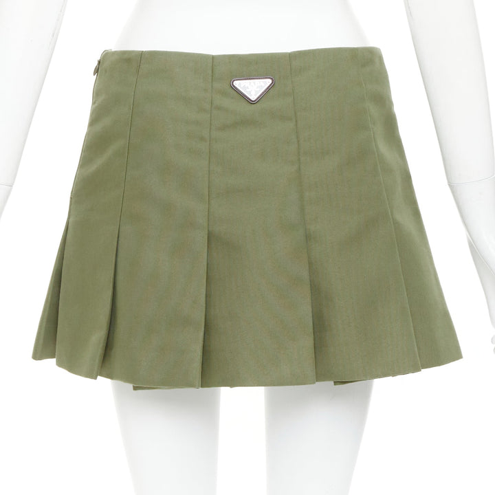 PRADA 2023 khaki green nylon canvas triangle logo plate pleated skirt IT38 XS