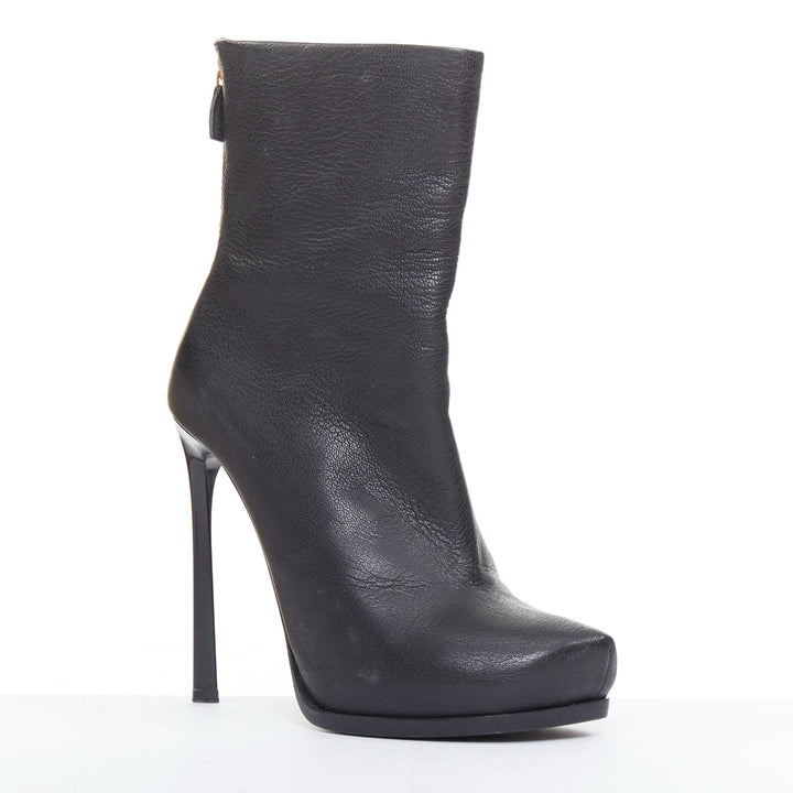 LANVIN AW11 Runway black leather sculpted point toe stiletto ankle boots EU36.5