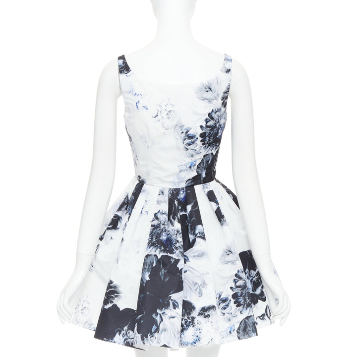 ALEXANDER MCQUEEN 2023 Chiaroscuro ink floral print zip front dress IT38 XS