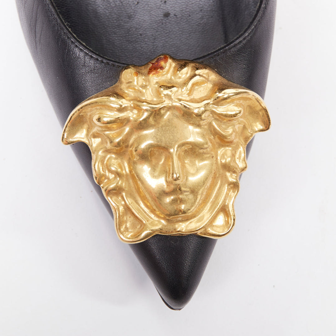 VERSACE Medusa black gold emblem metal heel pump EU38 Lady Gaga