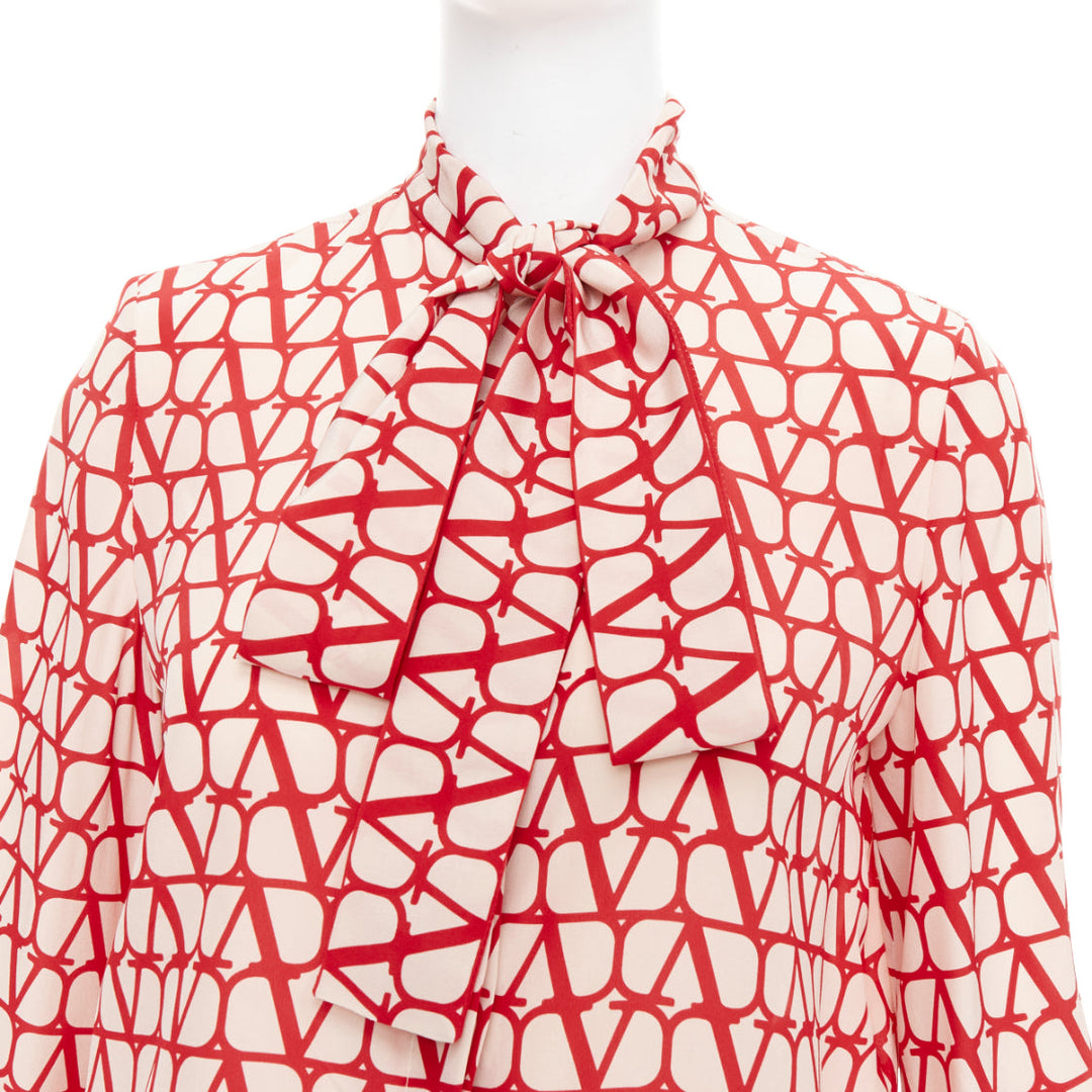 VALENTINO Iconographe Toile crepe de chine silk print tie blouse IT38 XS