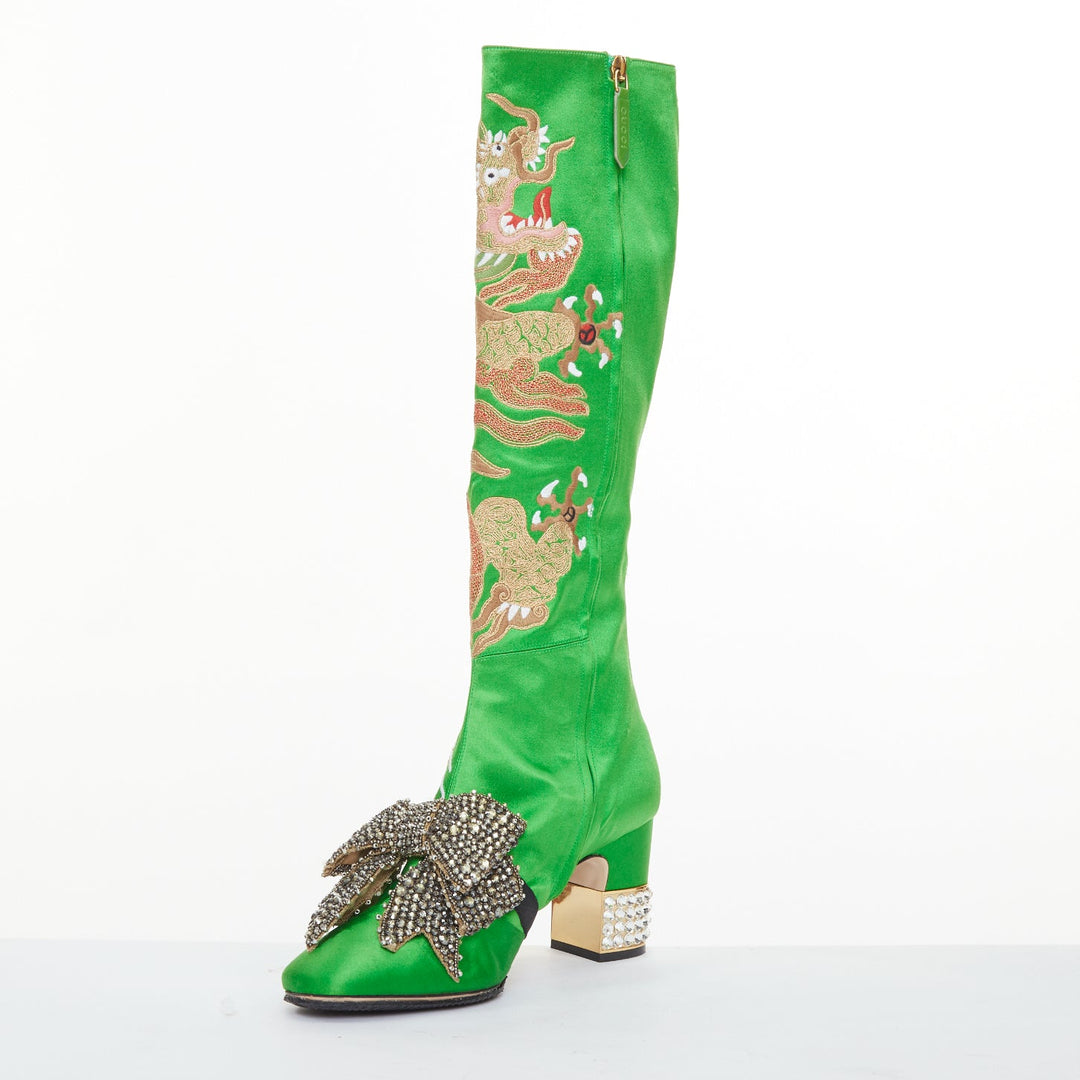 rare GUCCI 2017 Runway Caspar green satin dragon embroidered boot heels EU39