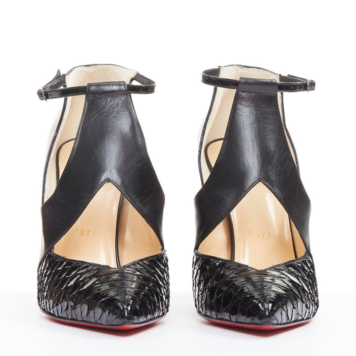 CHRISTIAN LOUBOUTIN Dictata 100 black polished scaled toe T-strap pumps EU37.5