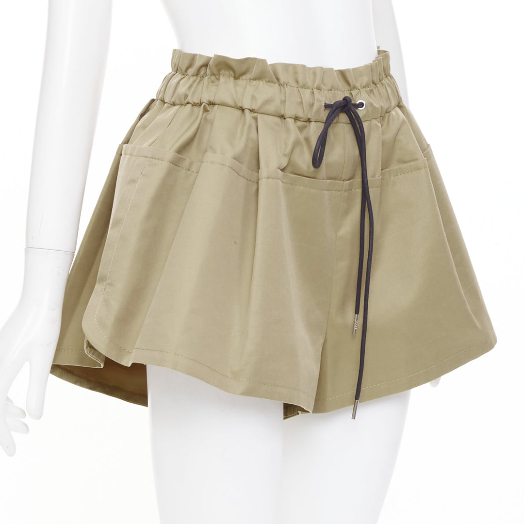 SACAI 2024 beige khaki cotton paperbag drawstring utility bubble shorts JP1 S