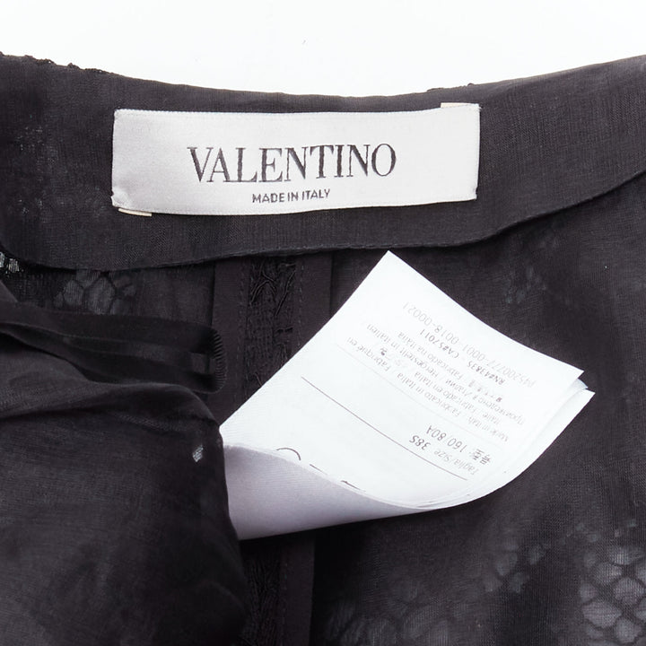 VALENTINO black floral lace knee length culotte shorts IT38 XS