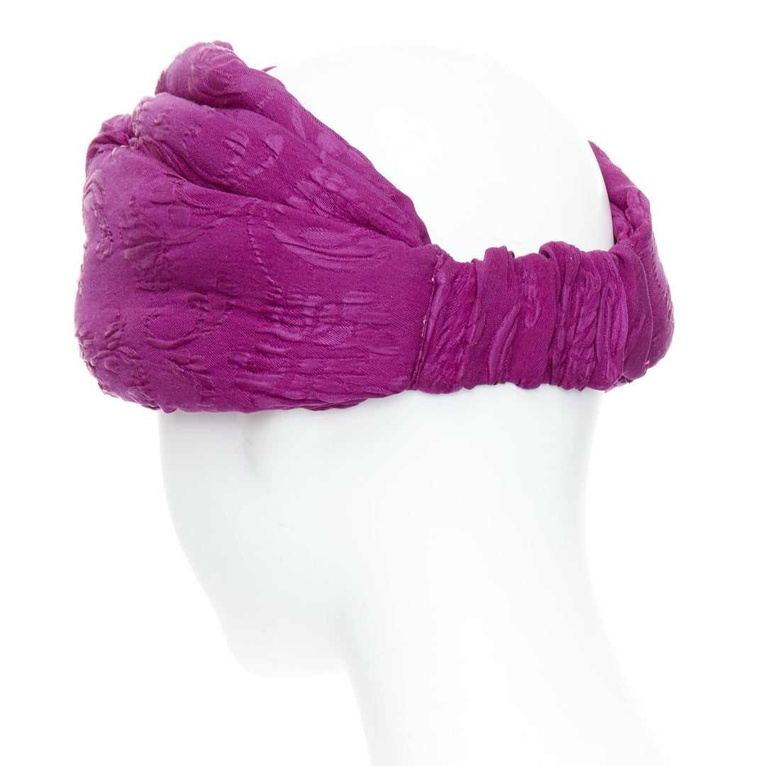 GUCCI Old Hollywood purple silk brocade knot turban headband 57cm M