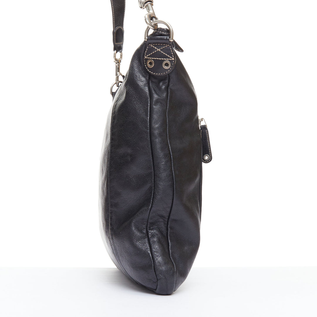 GUCCI Vintage Sima black leather crest logo crossbody bag