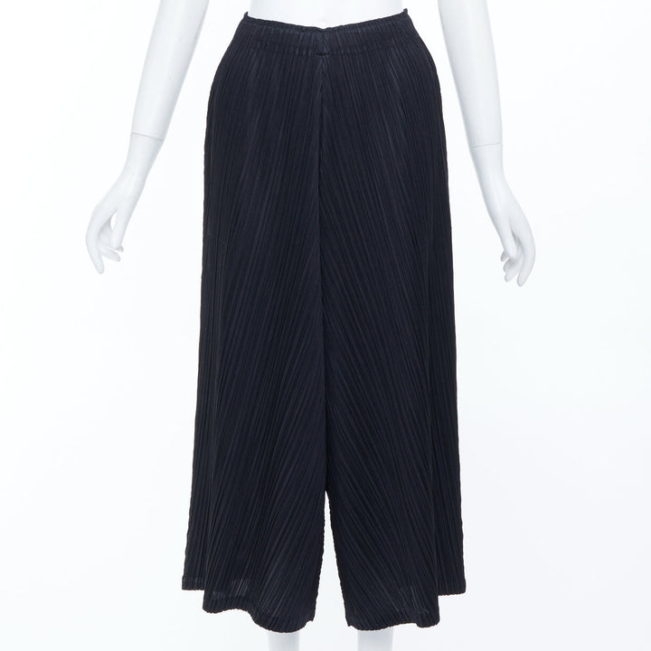 ISSEY MIYAKE Pleats Please black plisse elastic waist cropped pants JP3 L