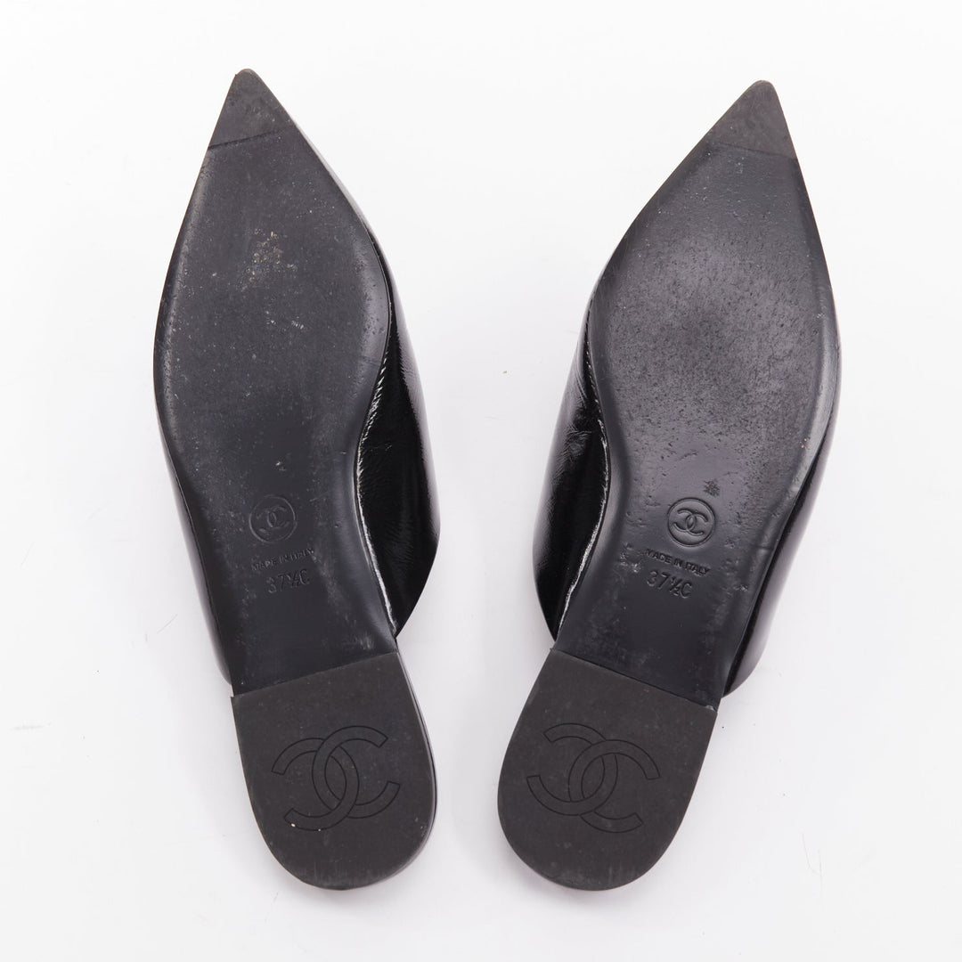 CHANEL 25P black patent leather silver CC logo bow pointy mule slippers EU37.5